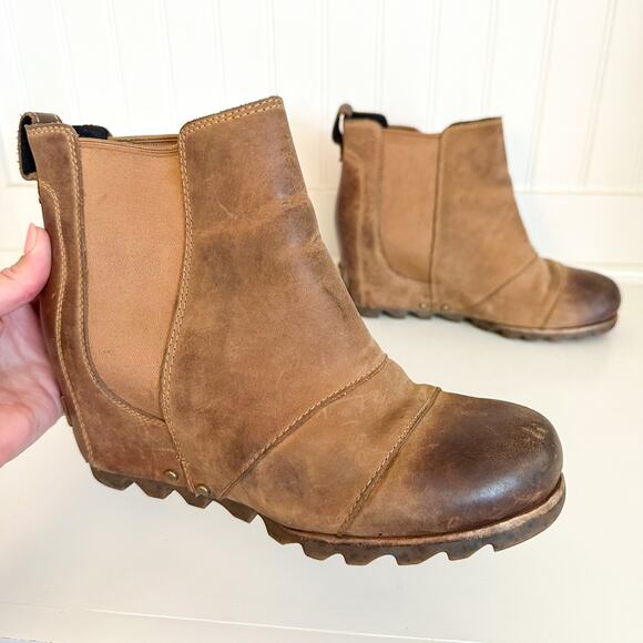 Sorel Joan of Artic Lea Wedge Ankle Chelsea Bootie - Picture 1 of 8